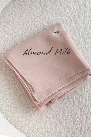 Defect Arabia l Almond Milk